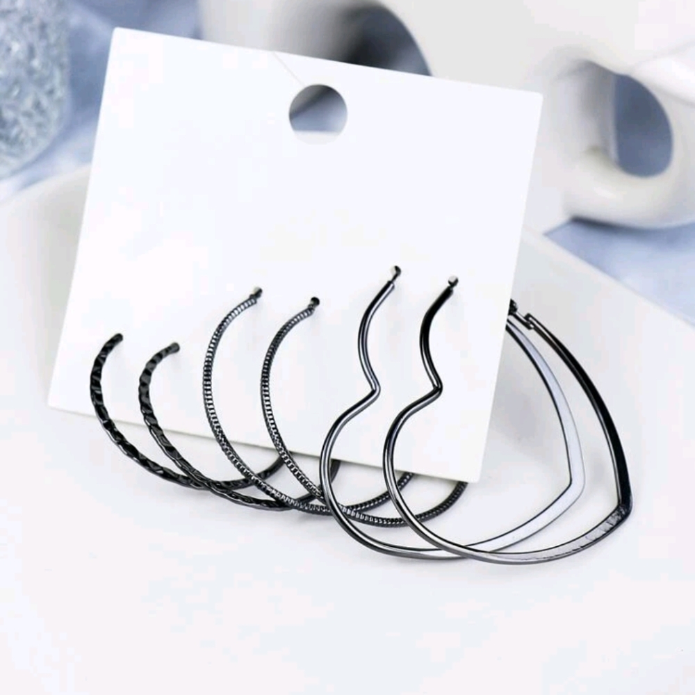 🍉5 for $25* Black Minimalist Hoops